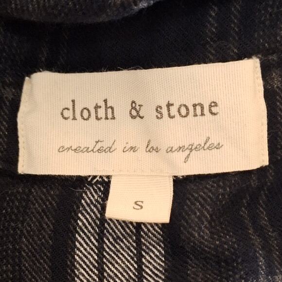 Cloth & Stone Anthropologie Shirt Womens Small 100% Viscose Flannel Frayed Hem - Picture 2 of 9